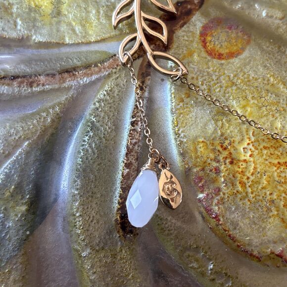 Bansri Gold Leaf Y Necklace with White Teardrop Pendant Layered Jewelry Design - Picture 3 of 3